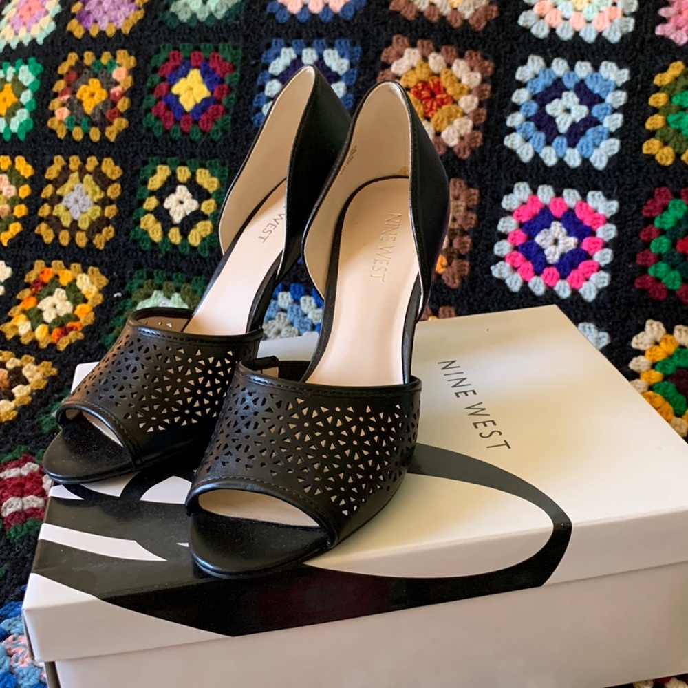 Nine West Black Eyelet Detail Heels